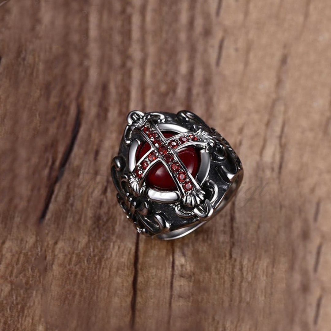 End Time Crusader - Massiv Ring med Stor Rubinröd Swarovski  i 316L Rostfritt Stål - 2