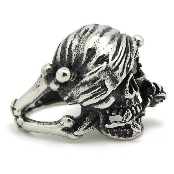 Pirate Skull - Läcker Pirat Ring med Rubinröd Swarovski Eye 316L Rostfritt Stål  - 3