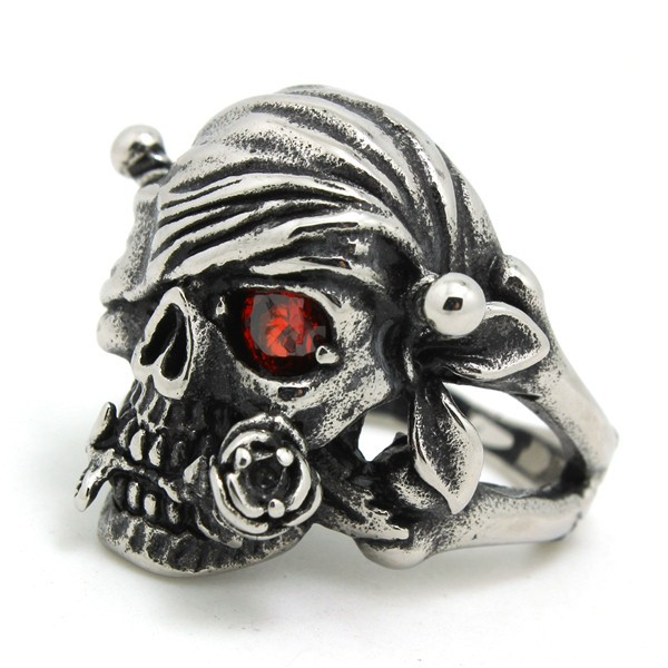 Pirate Skull - Läcker Pirat Ring med Rubinröd Swarovski Eye 316L Rostfritt Stål  - 2