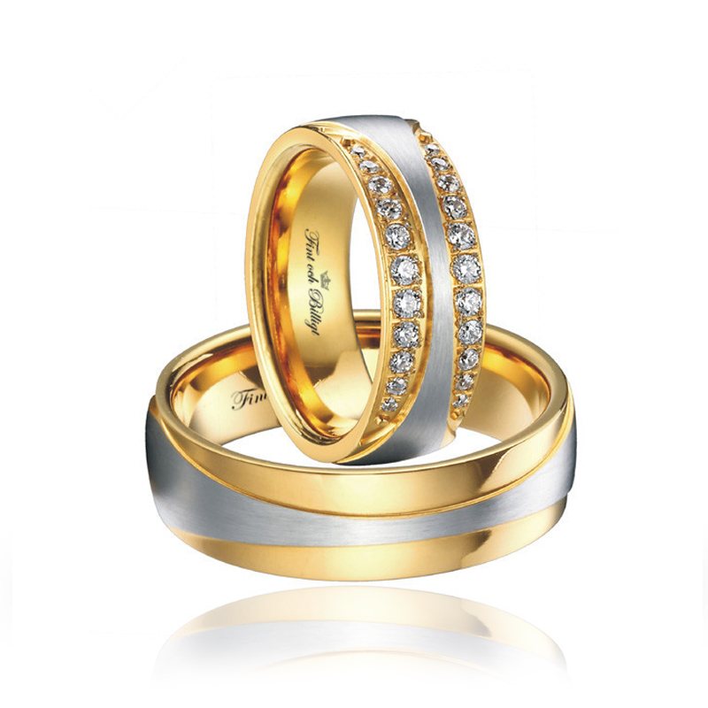 Ring Sparkling Wings - Eksklusiv 18 karat Forgyldt Titanium 22 CZ 7mm - 2