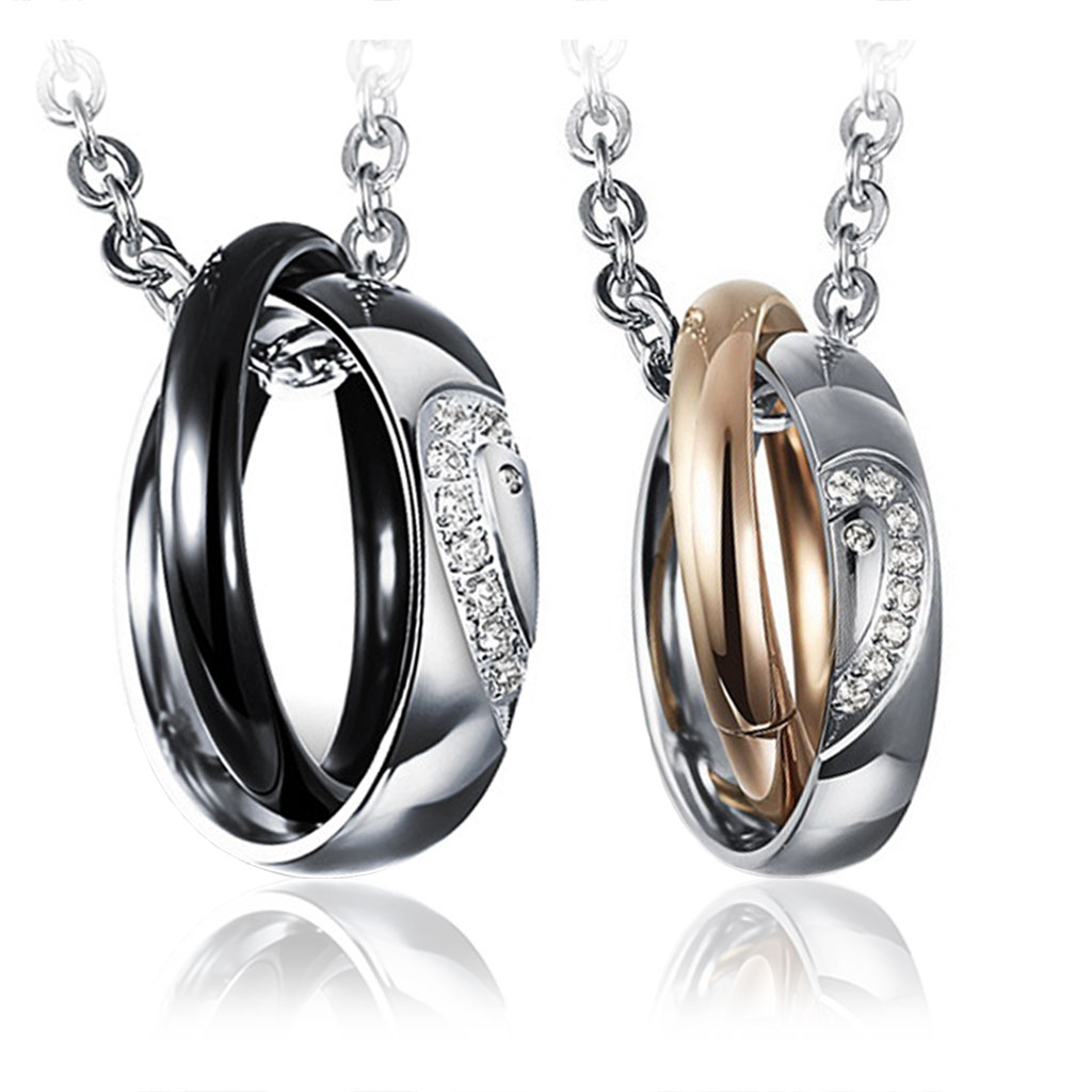 Couple necklace with optional engraving - Always at the lowest price at Fint och Billigt. Personalized lovers necklaces