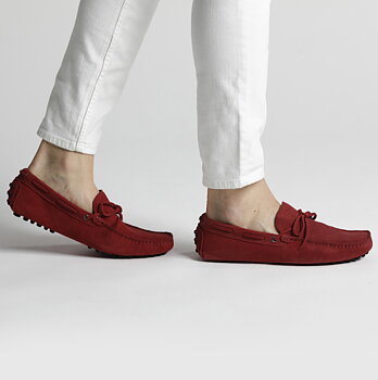 DARK RED