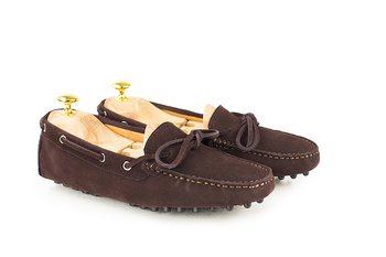 DARK BROWN
