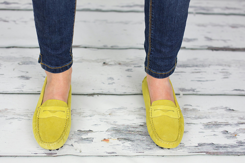 YELLOW - 7