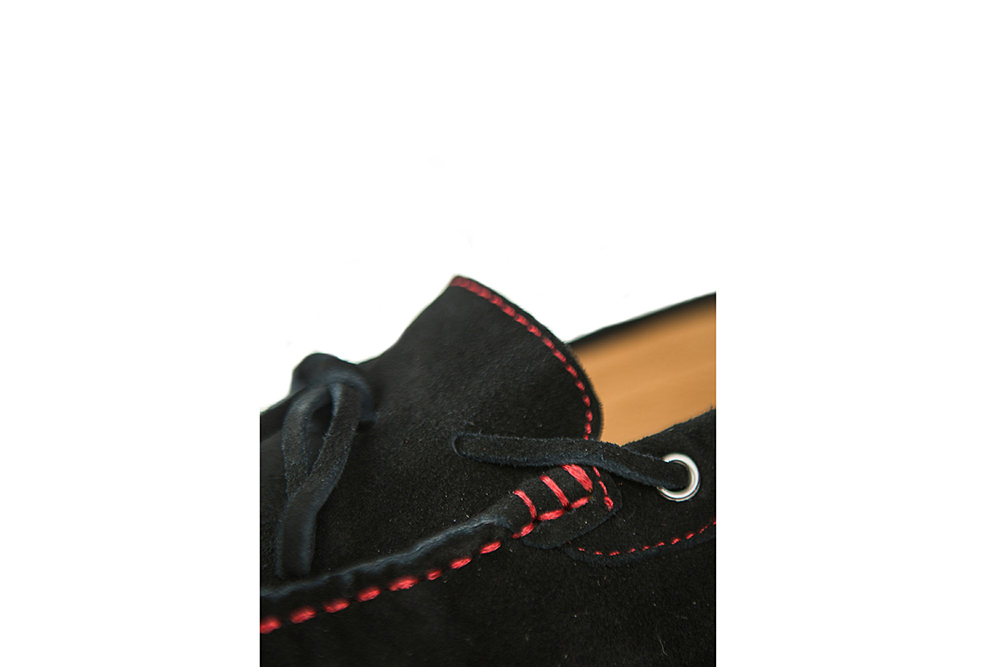 BLACK  - 4