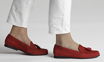 TASSEL LOAFERS