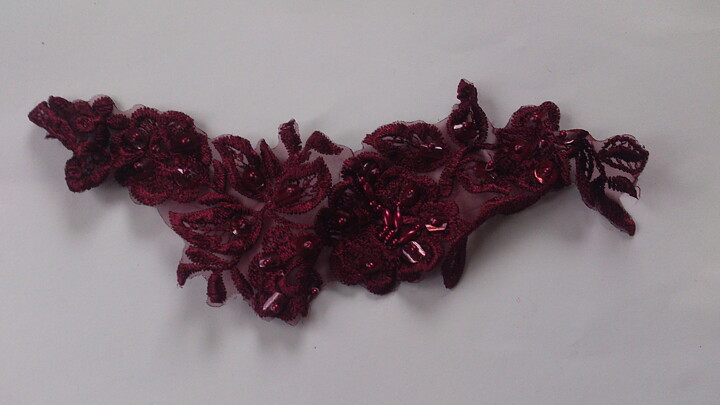 Vinröd applikation (270 x 80 mm)