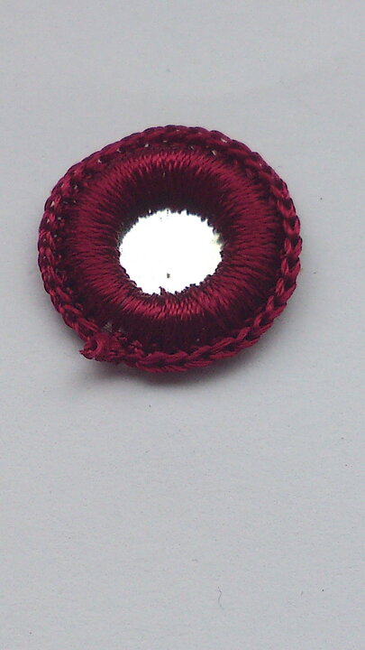 Vinröd spegelapplikation (Ø = 19 mm)
