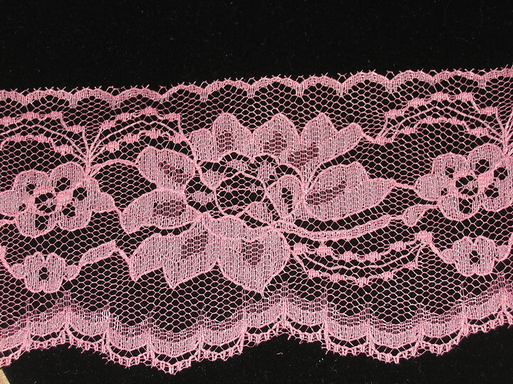 Gammelrosa spets 76 mm