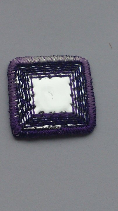Lila spegelapplikation (19 x 19mm)