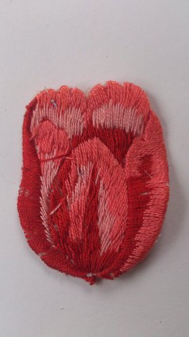 Röd tulpanapplikation (50 x 40 mm)