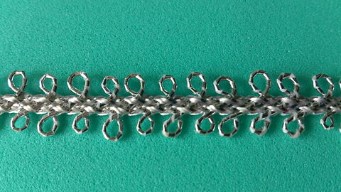 Silverfärgat band 10 mm