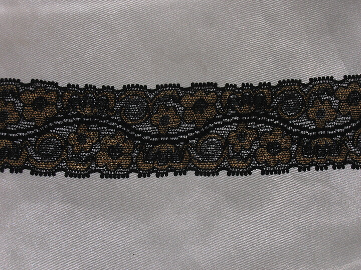 Svart/Guldfärgad stretchspets 40 mm