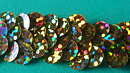 Guldfärgat paljett-stretchband 20 mm