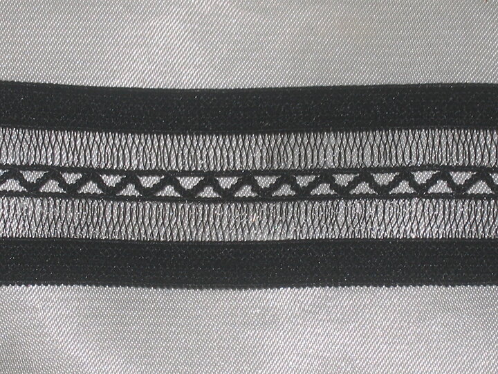 Svart stretchspets 22 mm