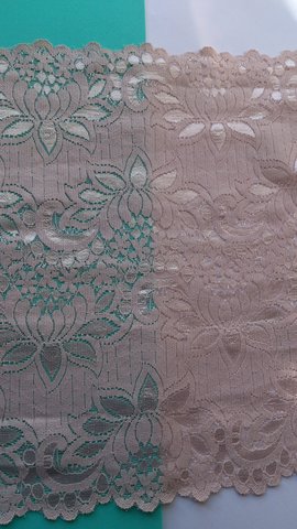 Beige stretchspets 270 mm