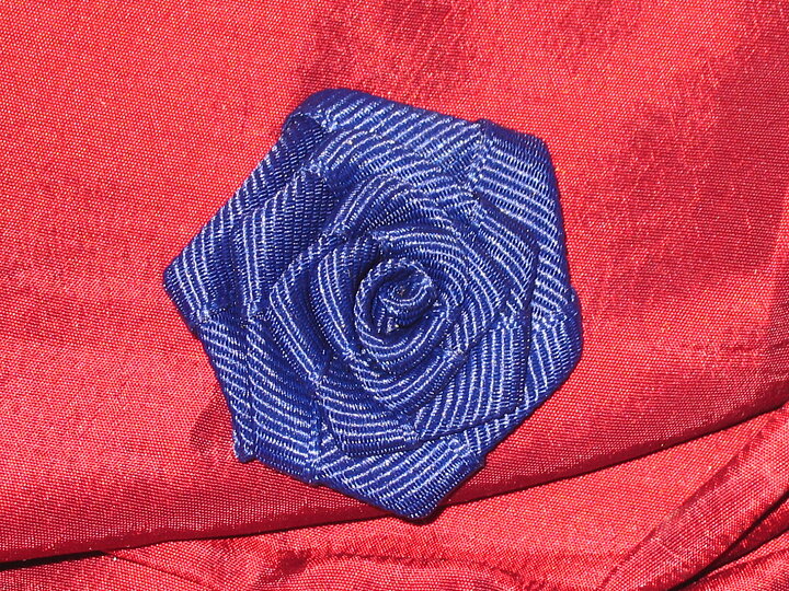 Blå satinblomma  (Ø=40 mm)