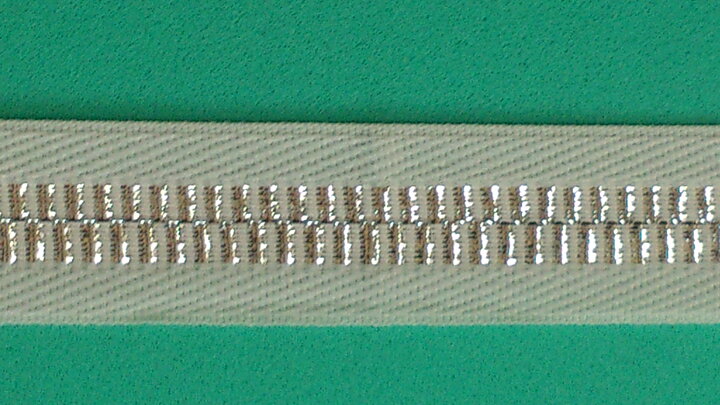 Vitt band 17 mm