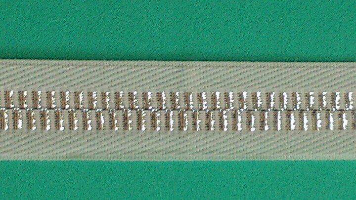 Vitt band 17 mm