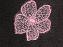Rosa blomapplikation (45 x 40 mm)