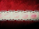 Vit / Rosa spets 20 mm