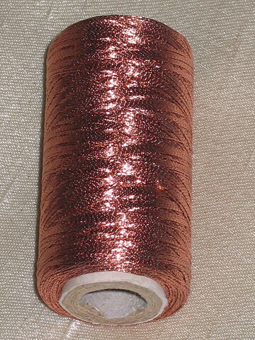 Maskinbroderitråd 300 m
