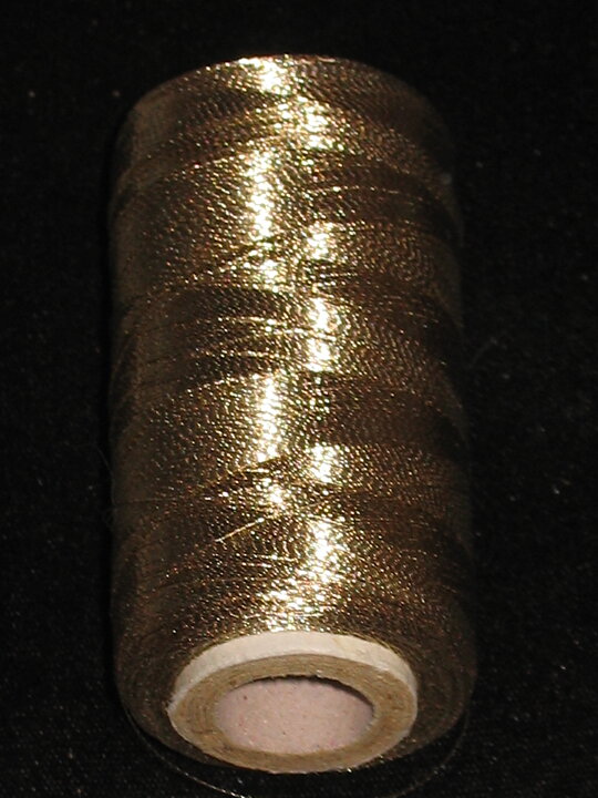 Maskinbroderitråd 300 m