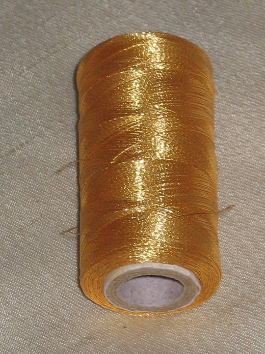 Maskinbroderitråd 300 m