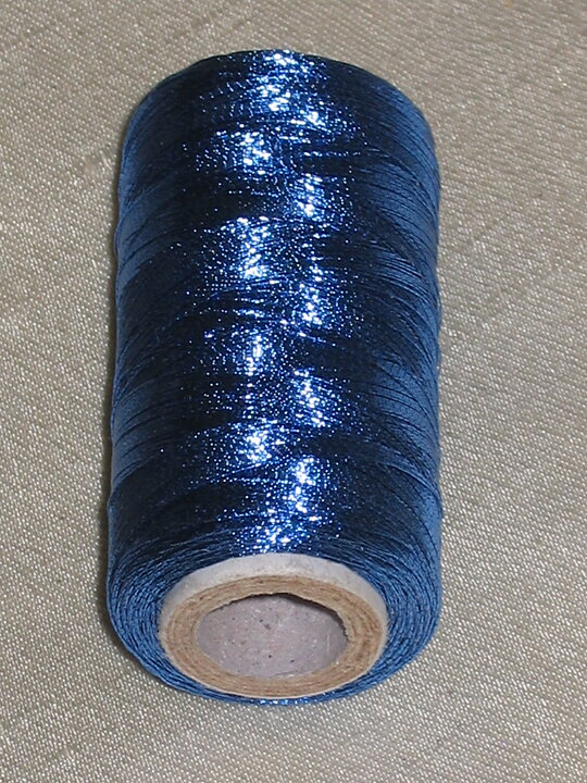 Maskinbroderitråd 300 m