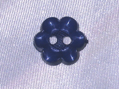 Blå-Lila plastknapp Ø = 12 mm