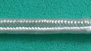 Vitt soutacheband 2 mm
