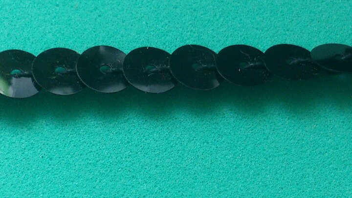 Svart paljettband 8 mm