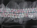 Vit organzastretchspets 75 mm