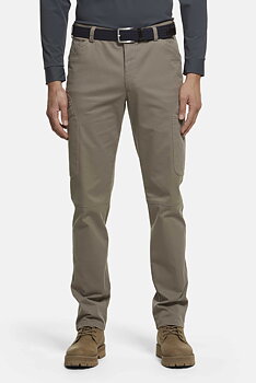 Gråbruna (taupe) chinos i "Active Cargo" och modern passform (Meyer / Kerry) (finns i strl 25)