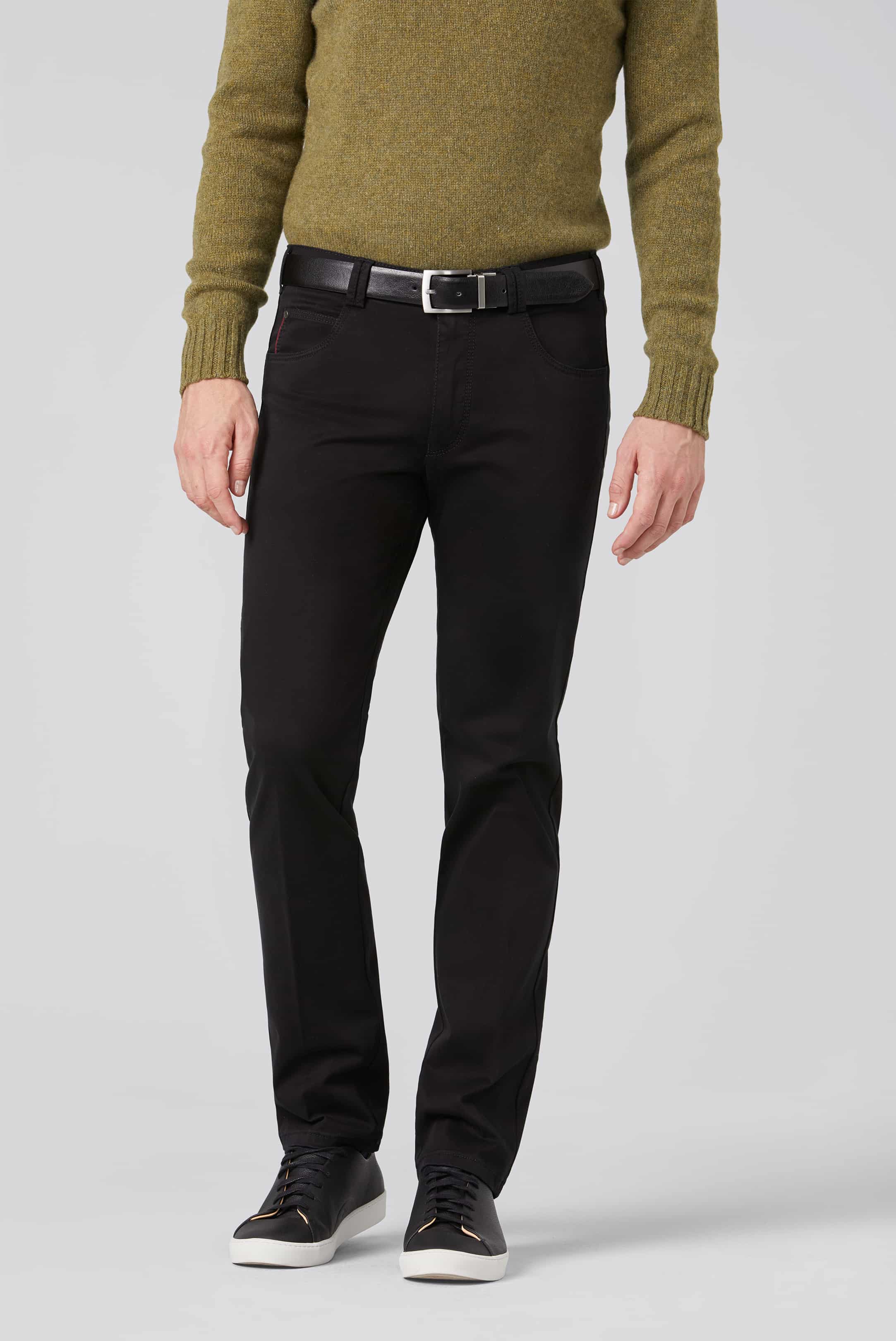 Svart (black) jeanshybrid i färgäkta Premium Satin och normal passform (Meyer / Diego) (finns i strl 48, 30)