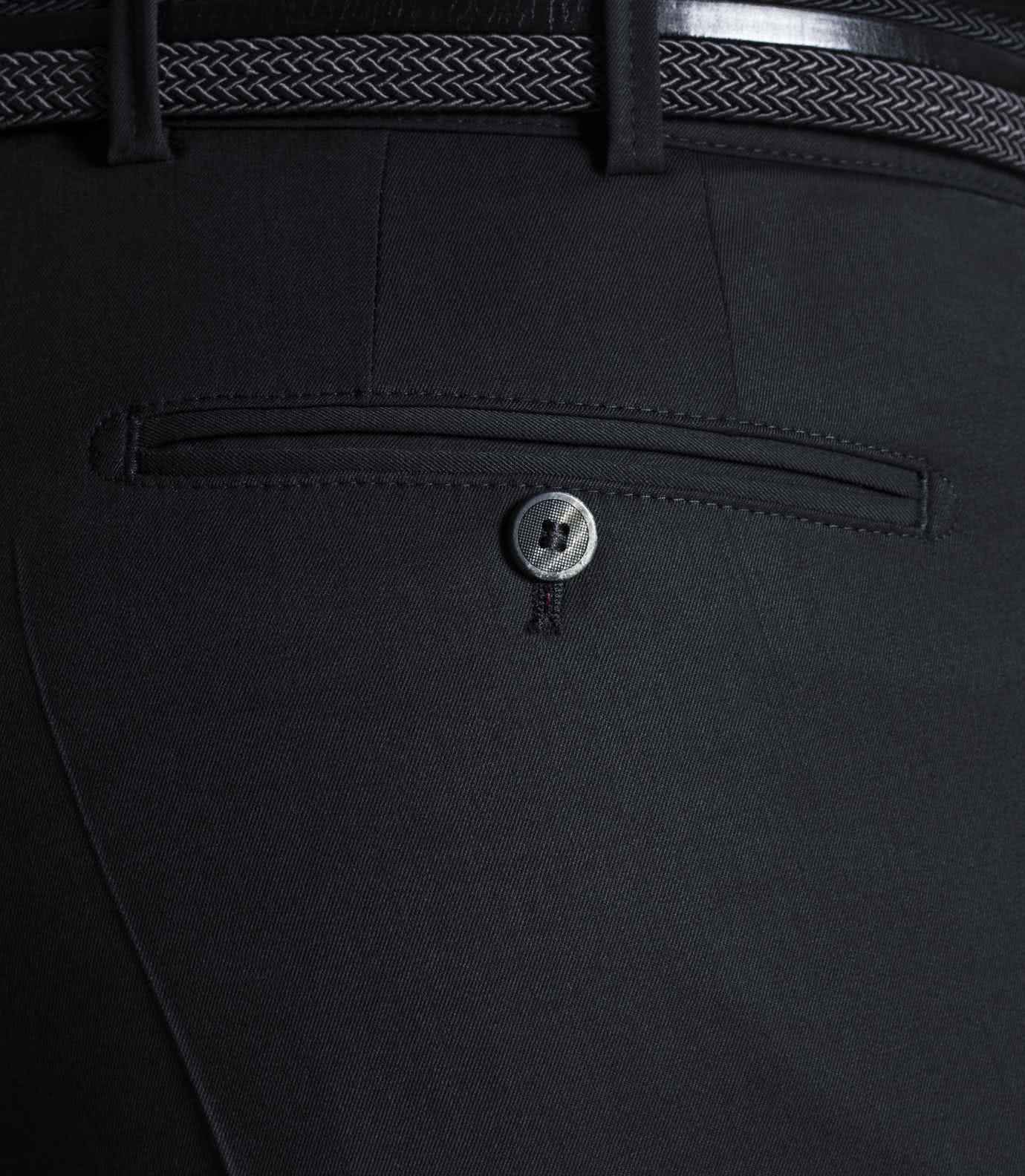 Svarta (black) maskintvättbara ullbyxor i "Travel Twill" och modern passform (Meyer / Bonn) - 4