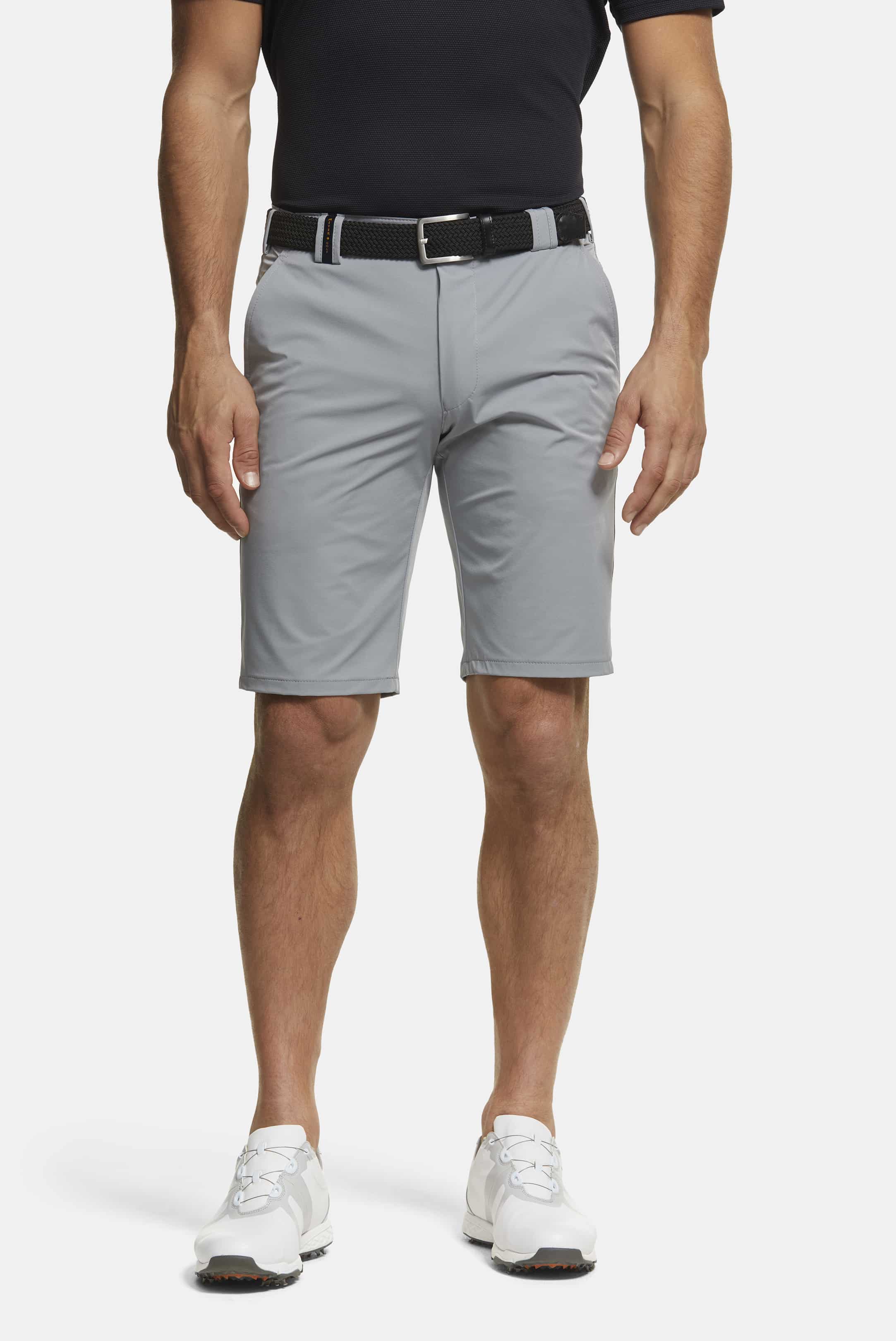 Grå  (ljusgrå) shorts i golfmodell, High Performance och Super-Stretch (Meyer / B-St. Andrews)