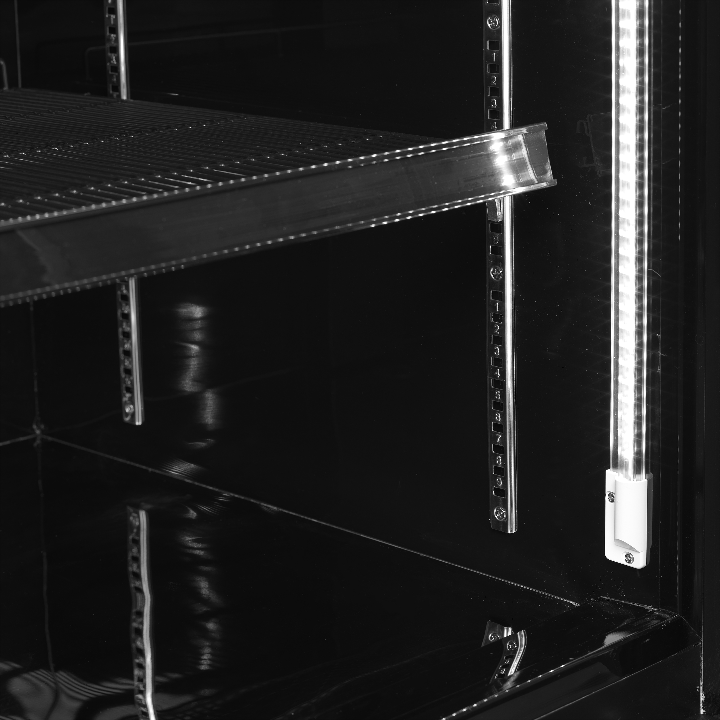 Tefcold - Atom Maxi F3DBB - Displayfrysar - 2