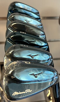 Mizuno Pro 221 Blue Limited Edition Forged  Tour Stiff