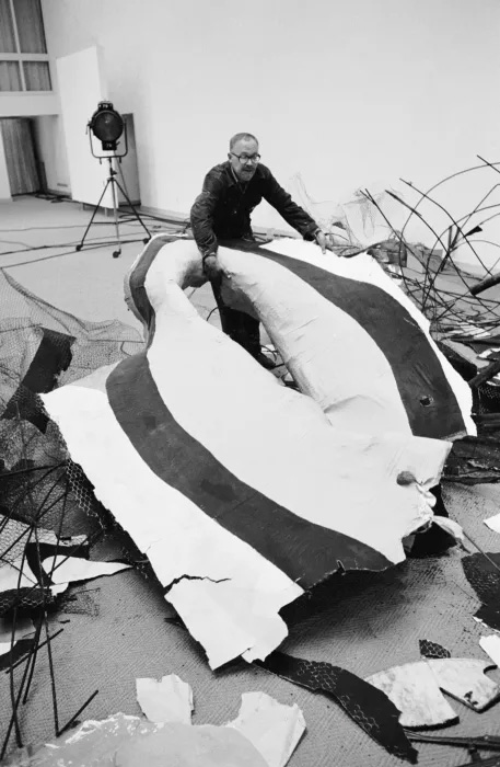Andreas Gedin: Pontus Hultén, She, a Cathedral & Moderna Museet  - 4