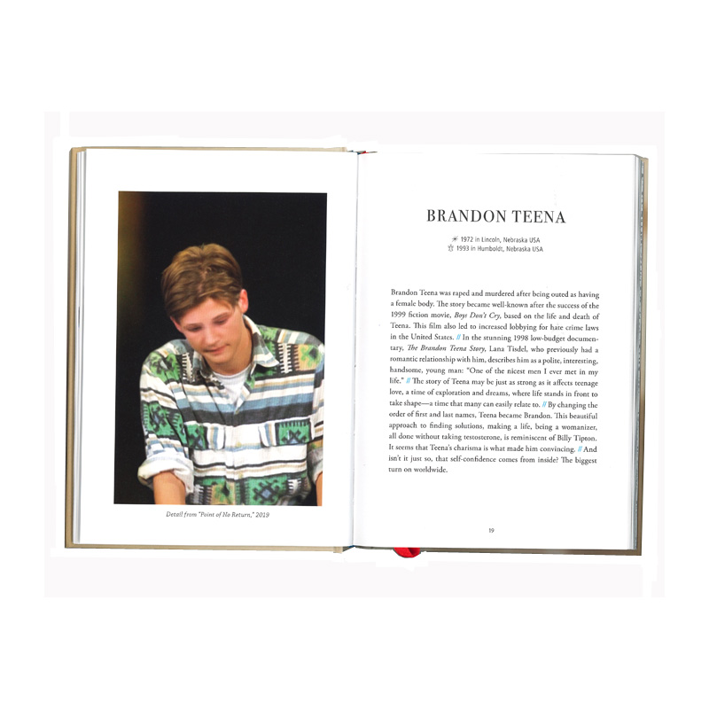 Sonja Nilsson: Visibility is a Trap – the Source Book [signed] - 5