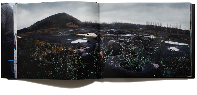 Jens Olof Lasthein: Home Among Black Hills [signed] - 4