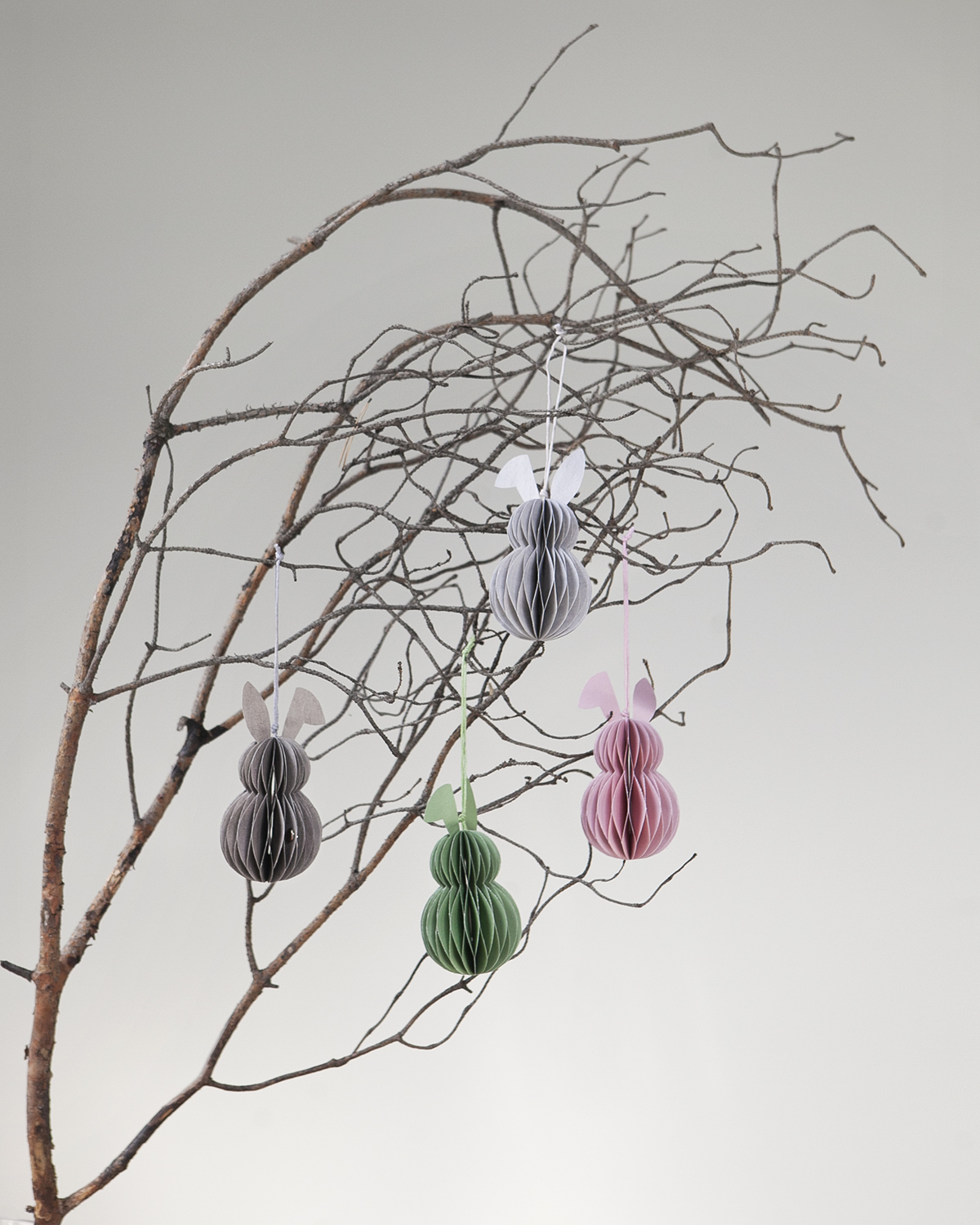 Hilma Kanin - Vit hängande dekoration - 12x6 cm - 2
