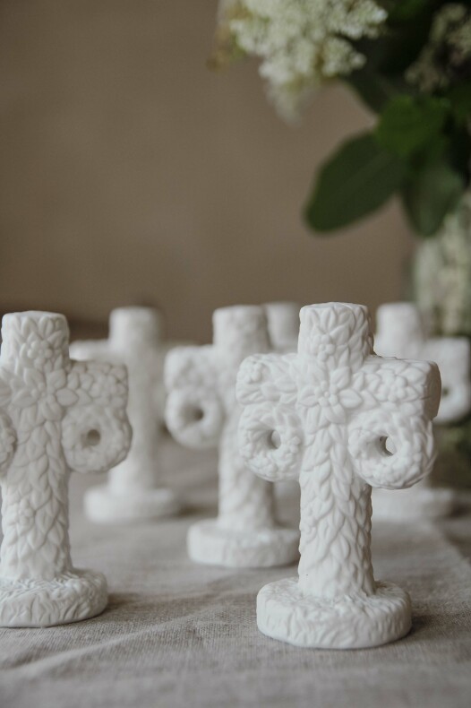 Midsommarstång - Vit - Keramik - 6,8x5x10 cm - 2
