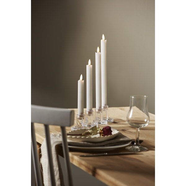LED Antique Candles - Crown Candles with Natural Flame - 4-pack - White - 3