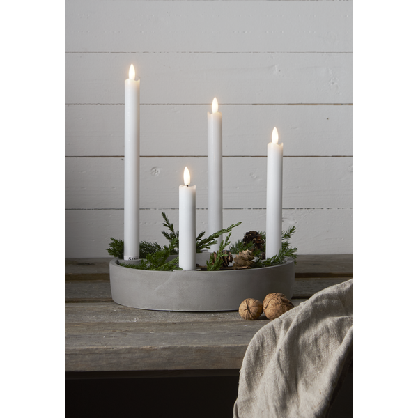 LED Antique Candles - Crown Candles with Natural Flame - 4-pack - White - 6