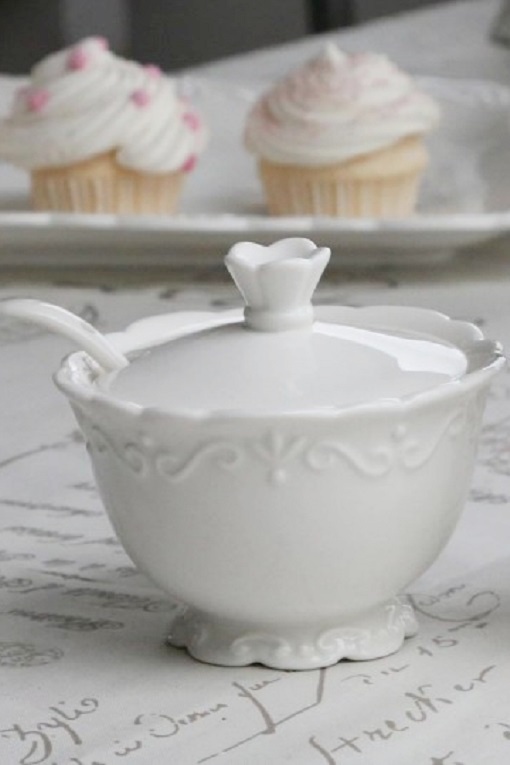 Sugar bowl with spoon and lid - Provence - White - 2
