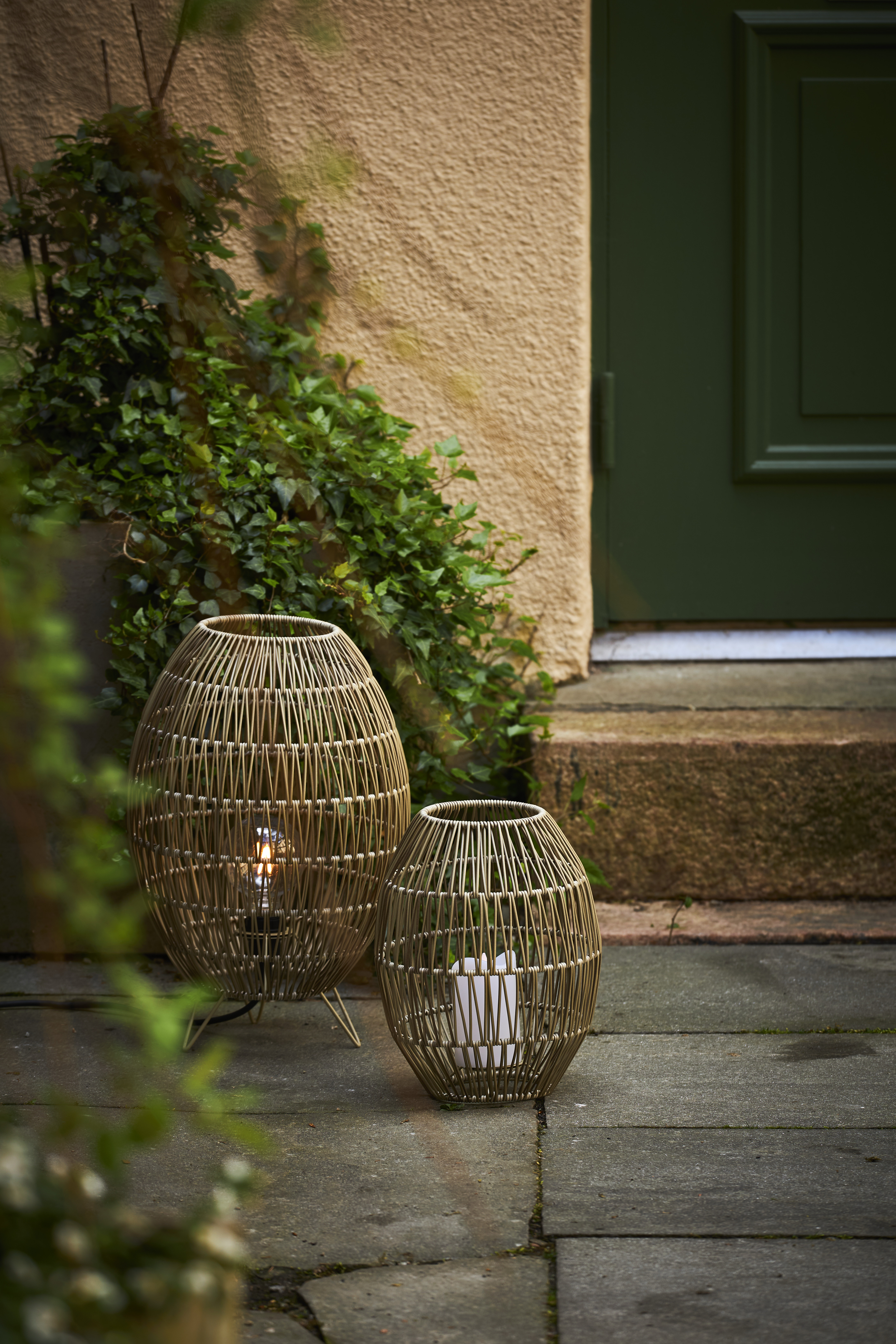 Golvlampa - Lampskärm - Konstrotting - 30x30 cm - 2