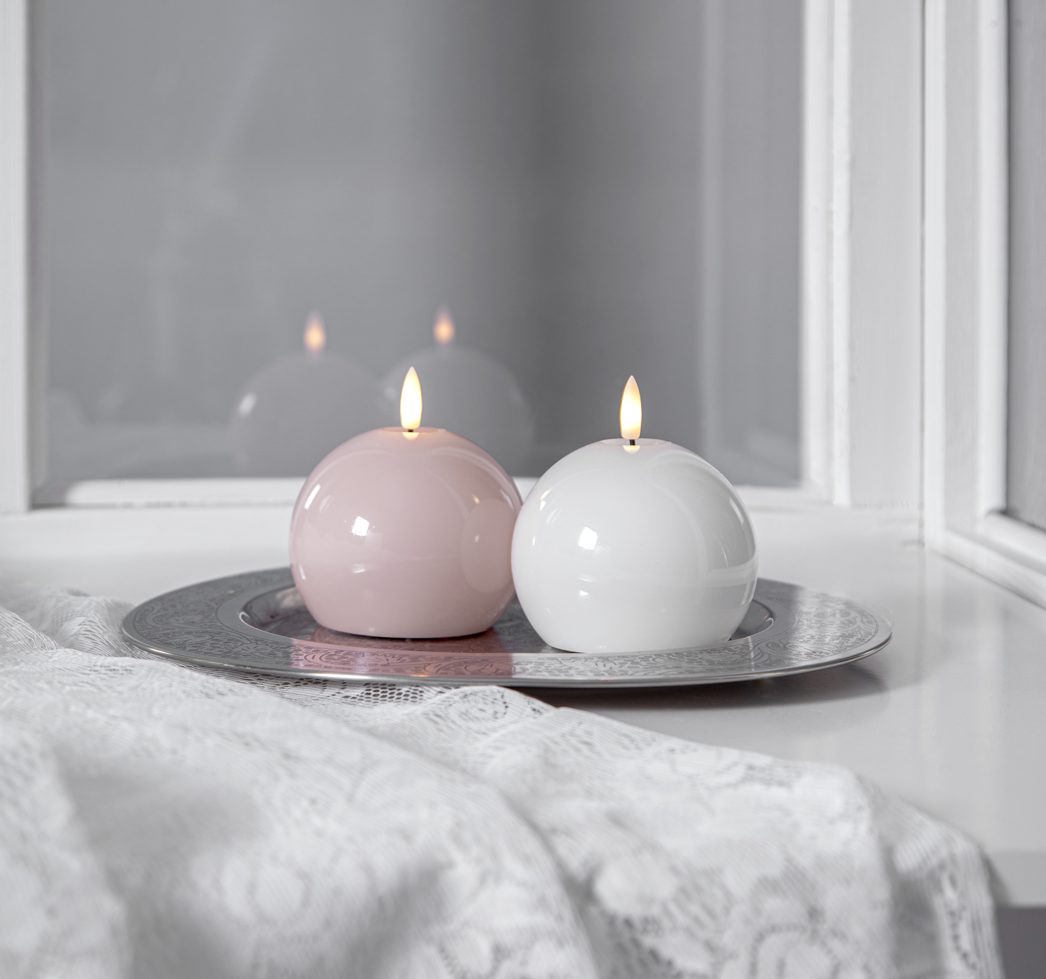 Battery-powered candle - Round - White Glossy - 3