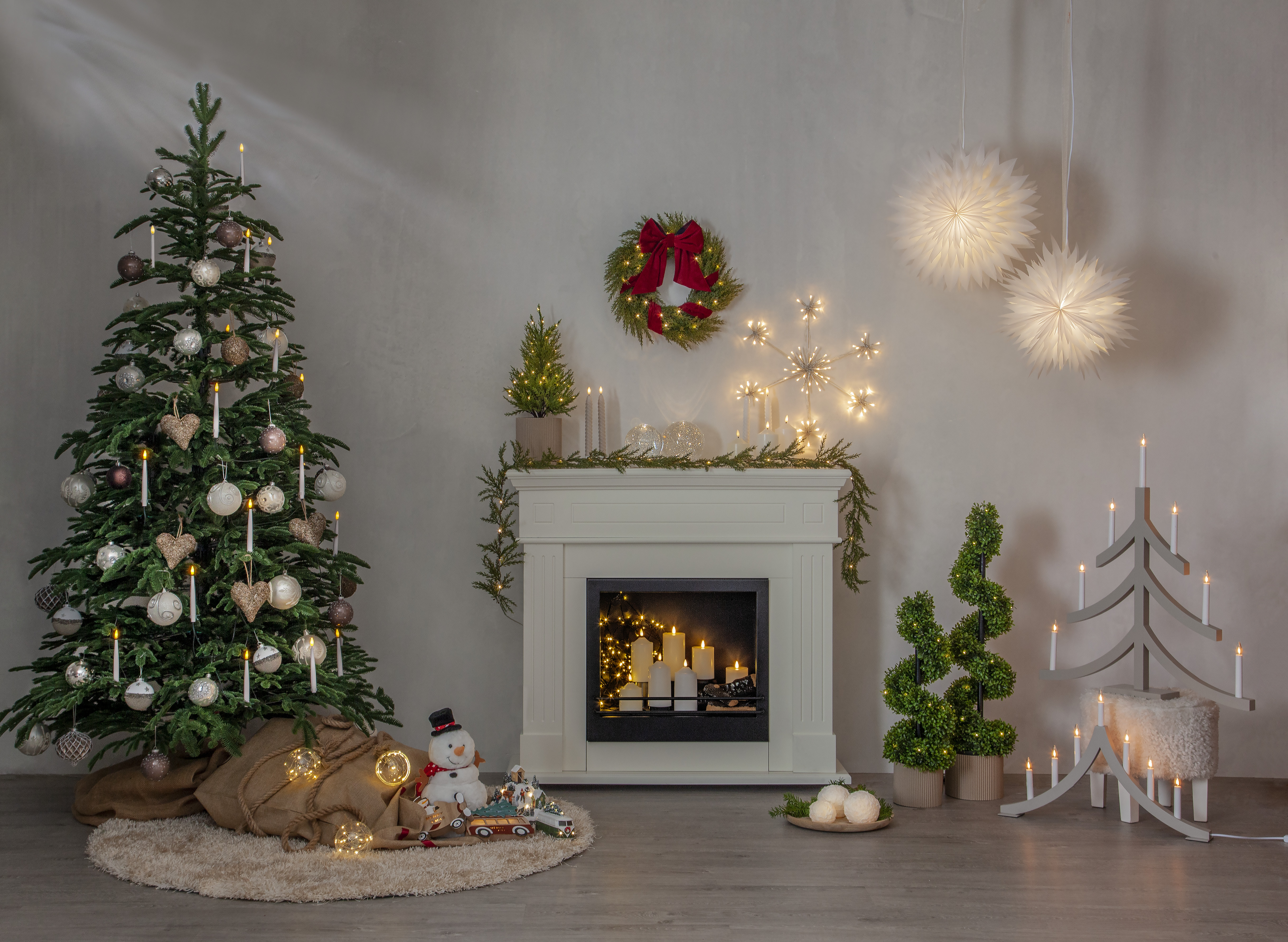 Adventsstjärna - Stjärna - 45 cm - Vit - Dis - 14